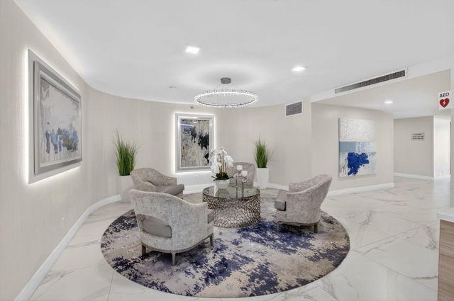 20080 Boca West Drive 427, Boca Raton, FL 33434