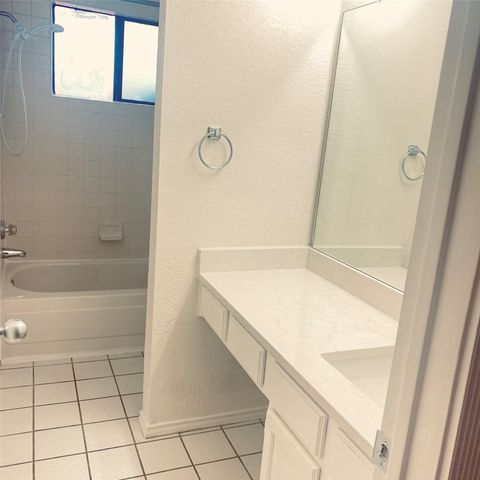 1022 Fairview Court, Mesquite, TX 75181