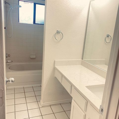 1022 Fairview Court, Mesquite, TX 75181