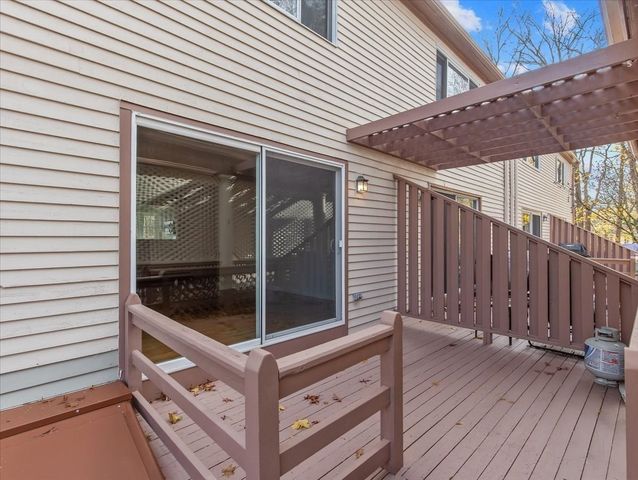 324 Union St - 6, Millis, MA 02054