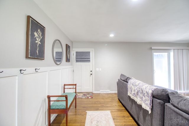 8557 Linderwood Lane, Anderson Twp, OH 45255