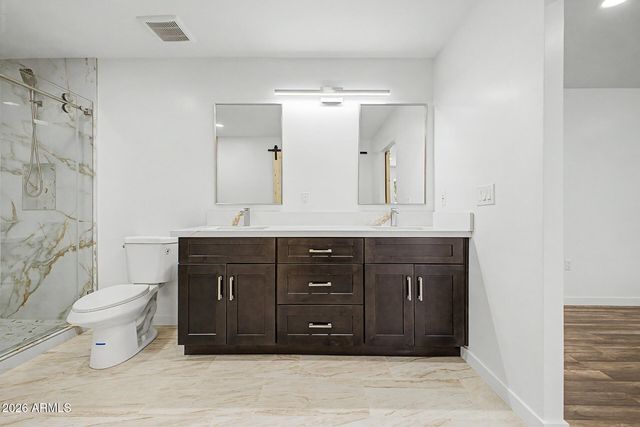 3010 W COUNTRY GABLES Drive, Phoenix, AZ 85053