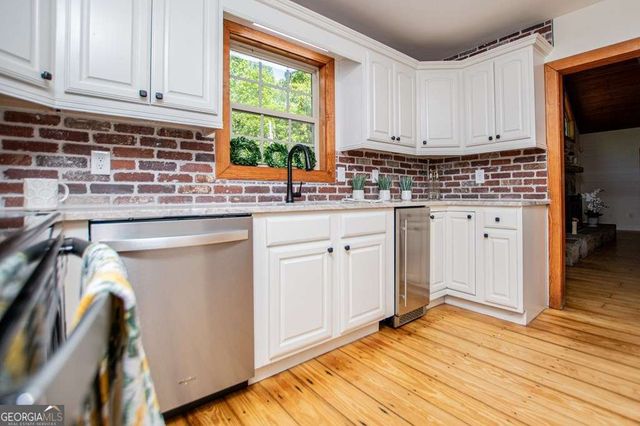 695 N Jonesville Road, Bowdon, GA 30108