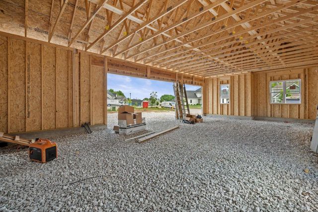 W253N5539 Crescent Hill DRIVE, Sussex, WI 53089