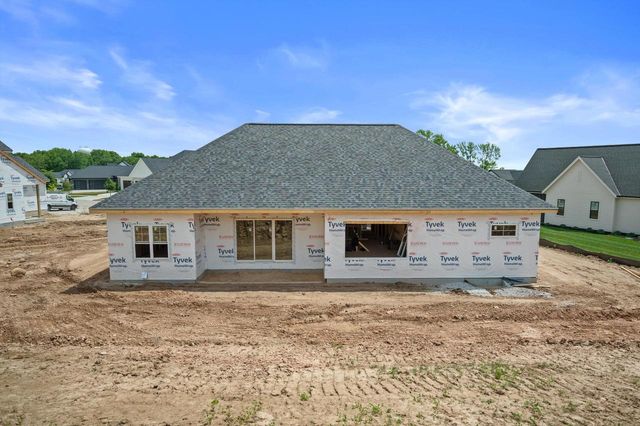 W253N5539 Crescent Hill DRIVE, Sussex, WI 53089
