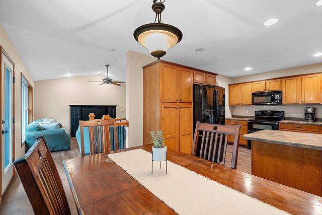 N3150 W SILVER LAKE DRIVE, Waupaca, WI 54981