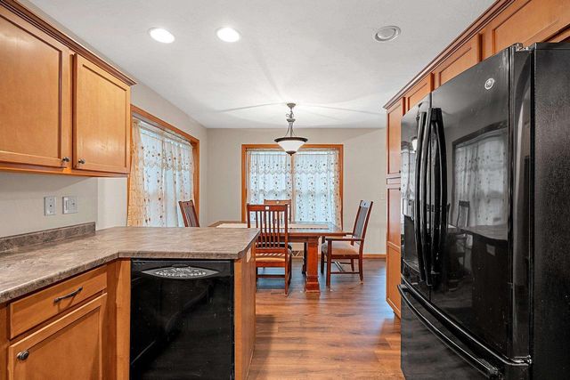 N3150 W SILVER LAKE DRIVE, Waupaca, WI 54981
