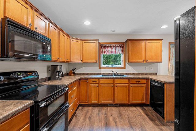N3150 W SILVER LAKE DRIVE, Waupaca, WI 54981