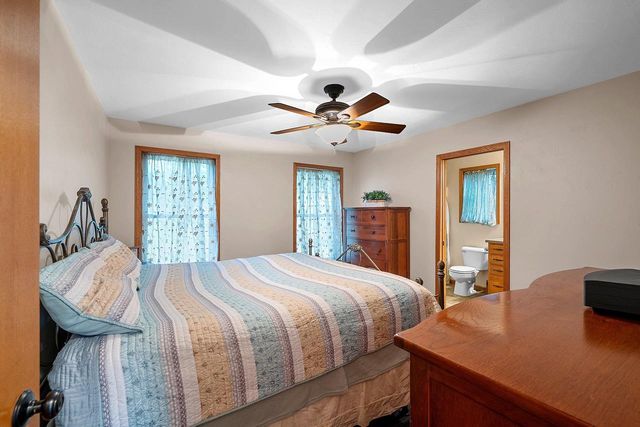 N3150 W SILVER LAKE DRIVE, Waupaca, WI 54981