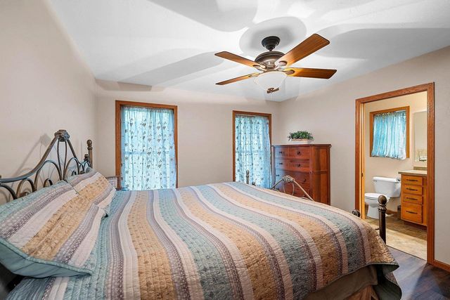 N3150 W SILVER LAKE DRIVE, Waupaca, WI 54981