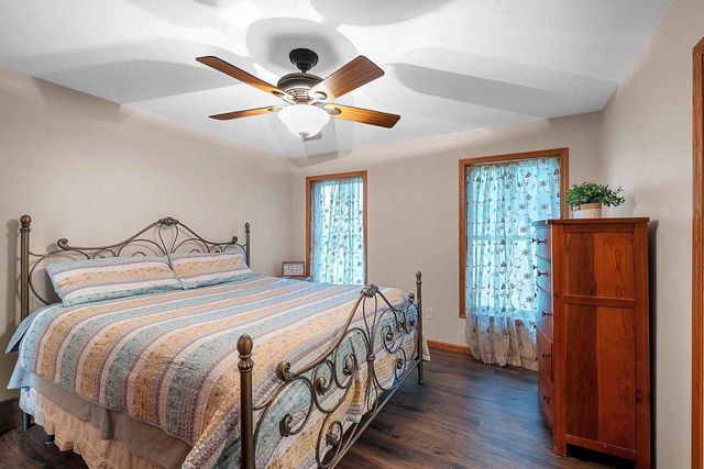 N3150 W SILVER LAKE DRIVE, Waupaca, WI 54981