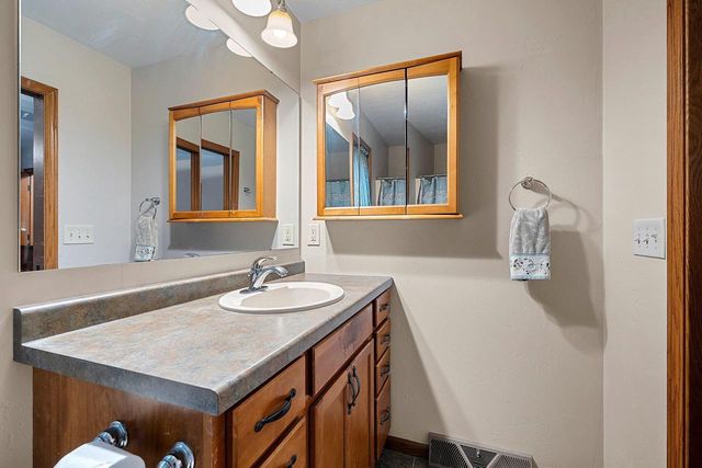 N3150 W SILVER LAKE DRIVE, Waupaca, WI 54981