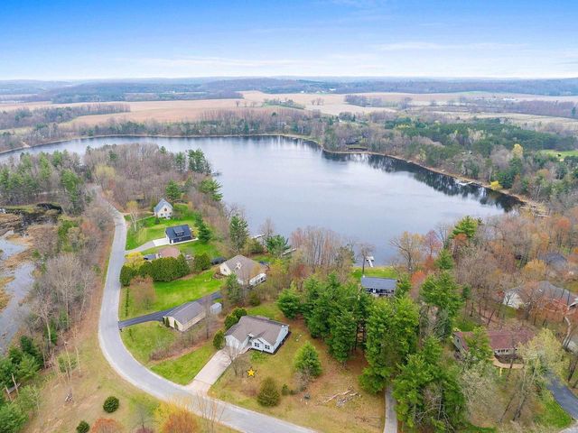 N3150 W SILVER LAKE DRIVE, Waupaca, WI 54981