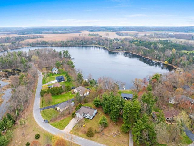 N3150 W SILVER LAKE DRIVE, Waupaca, WI 54981