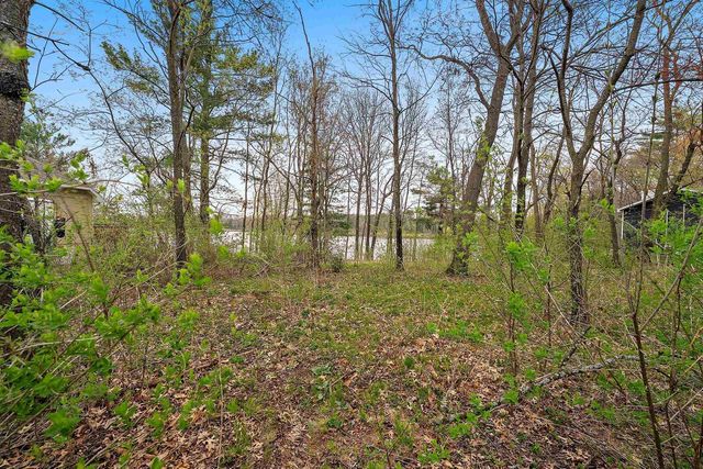 N3150 W SILVER LAKE DRIVE, Waupaca, WI 54981