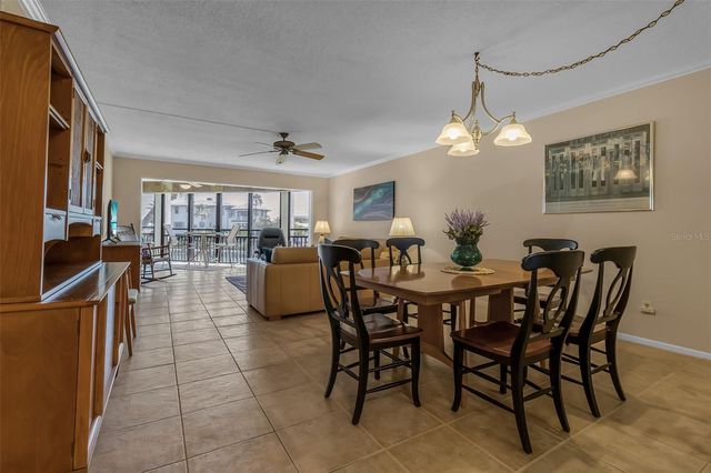 448 GULF OF MEXICO DRIVE A205, Longboat Key, FL 34228