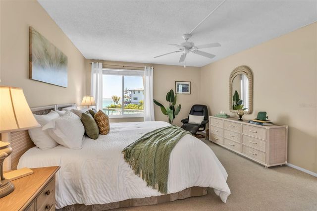 448 GULF OF MEXICO DRIVE A205, Longboat Key, FL 34228