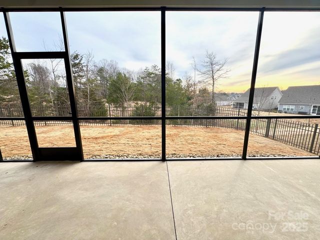 185 Fulworth Drive NW 77, Concord, NC 28027