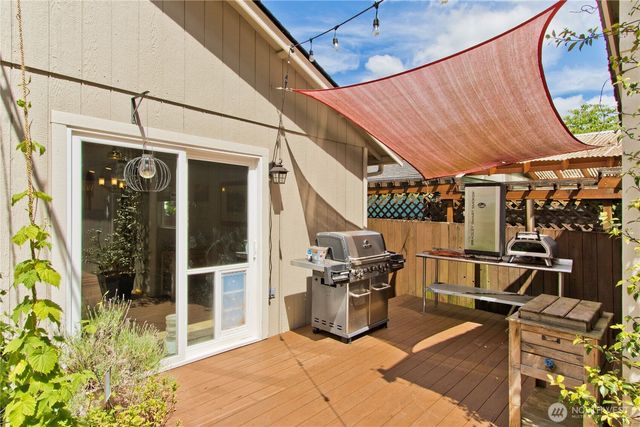 17909 110th Street Ct E, Bonney Lake, WA 98391