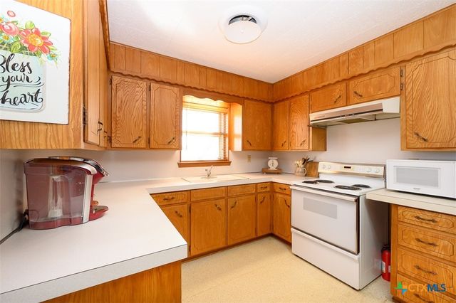 1906 Schorn Street, Killeen, TX 76542