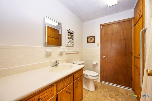 1906 Schorn Street, Killeen, TX 76542