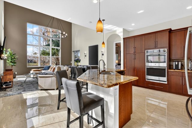 2031 Chelsea Place, Palm Beach Gardens, FL 33418