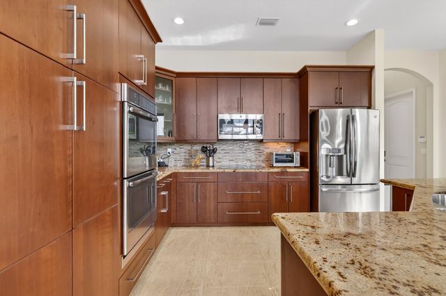 2031 Chelsea Place, Palm Beach Gardens, FL 33418