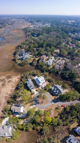 7 Silver Oak Cir, Hilton Head Island, SC 29926