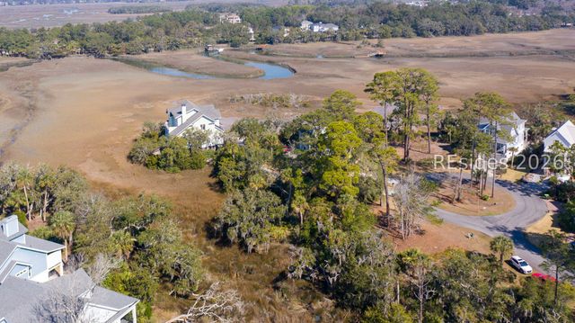 7 Silver Oak Cir, Hilton Head Island, SC 29926
