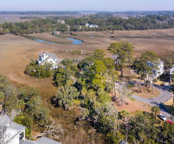 7 Silver Oak Cir, Hilton Head Island, SC 29926