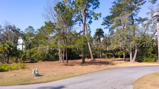7 Silver Oak Cir, Hilton Head Island, SC 29926