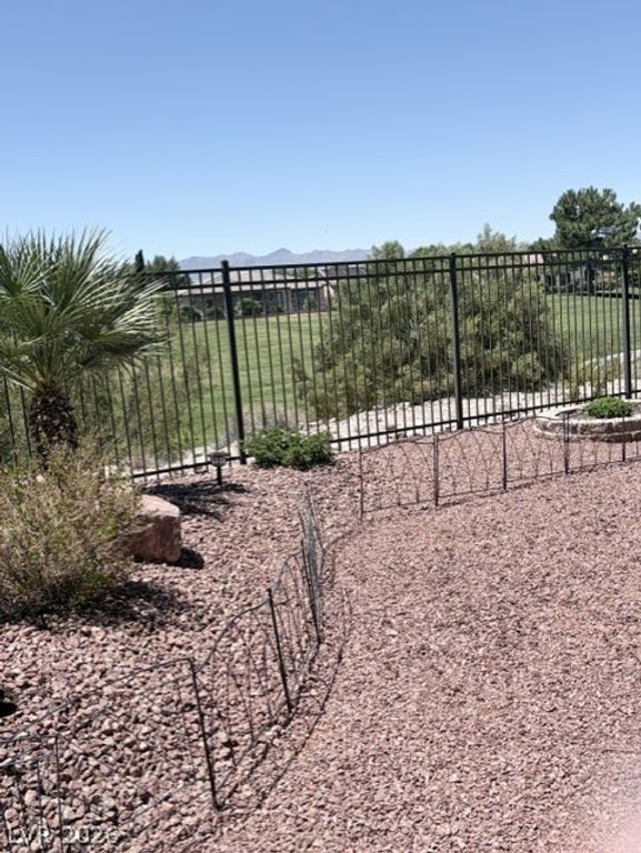 5309 East La Campana Drive, Pahrump, NV 89061