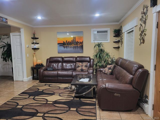61 Wheeler Road, Central Islip, NY 11722