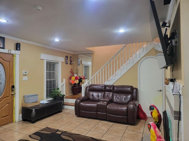 61 Wheeler Road, Central Islip, NY 11722