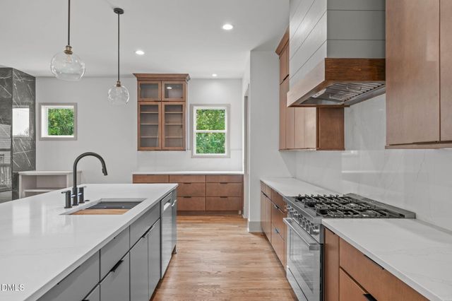 1005 Addison Place, Raleigh, NC 27610