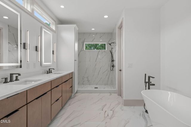 1005 Addison Place, Raleigh, NC 27610