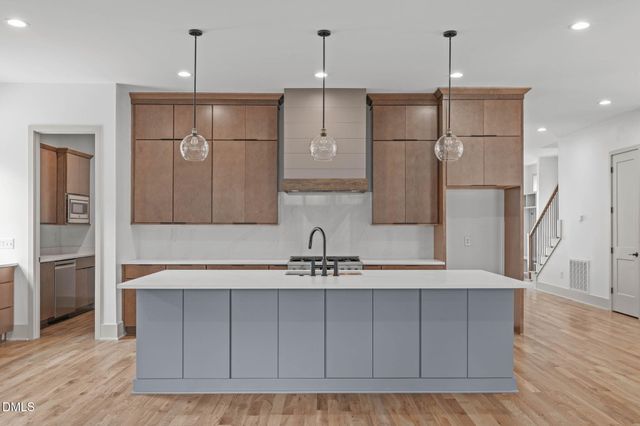 1005 Addison Place, Raleigh, NC 27610