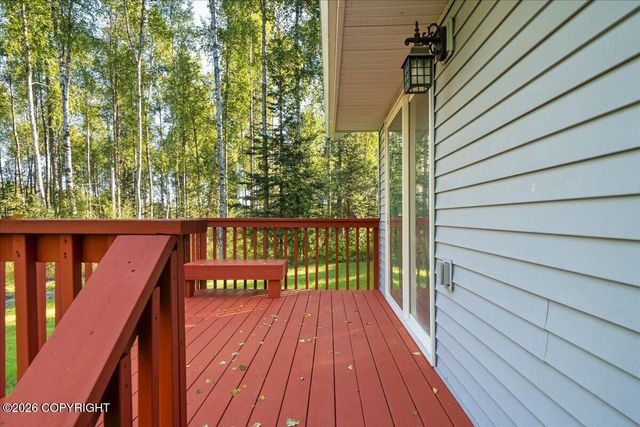 6361 W Commadore Lane, Wasilla, AK 99623