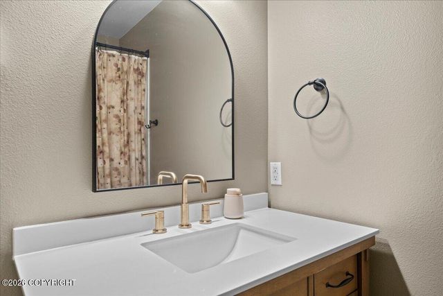 6361 W Commadore Lane, Wasilla, AK 99623