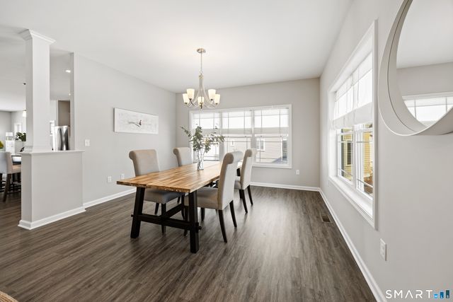 40 Lombard Circle 40, North Haven, CT 06473