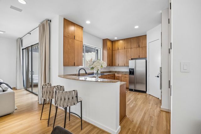 4316 Gilbert Avenue, Dallas, TX 75219