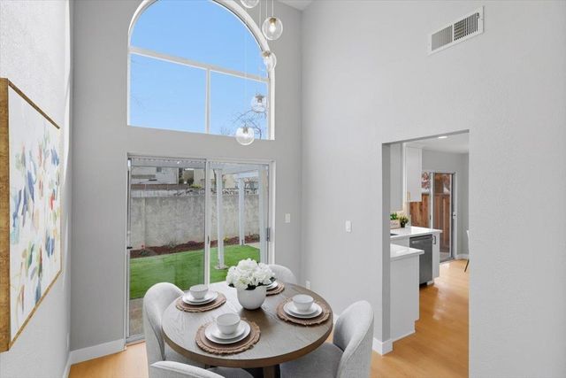 1274 1274 Elkwood Dr, Milpitas, CA 95035