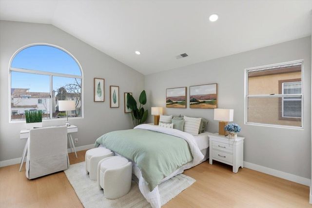 1274 1274 Elkwood Dr, Milpitas, CA 95035