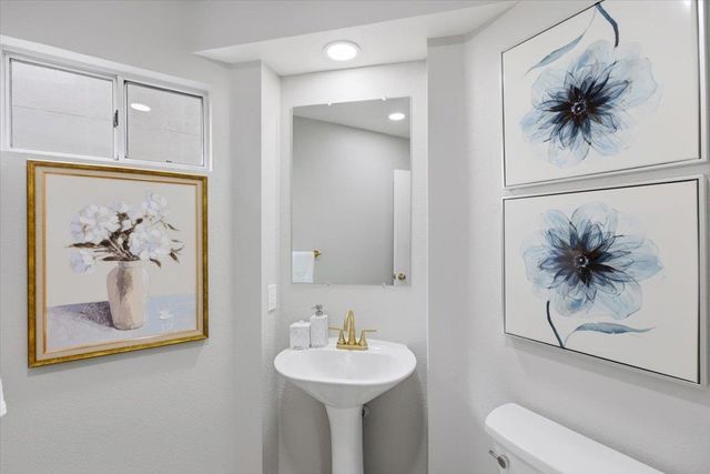 1274 1274 Elkwood Dr, Milpitas, CA 95035