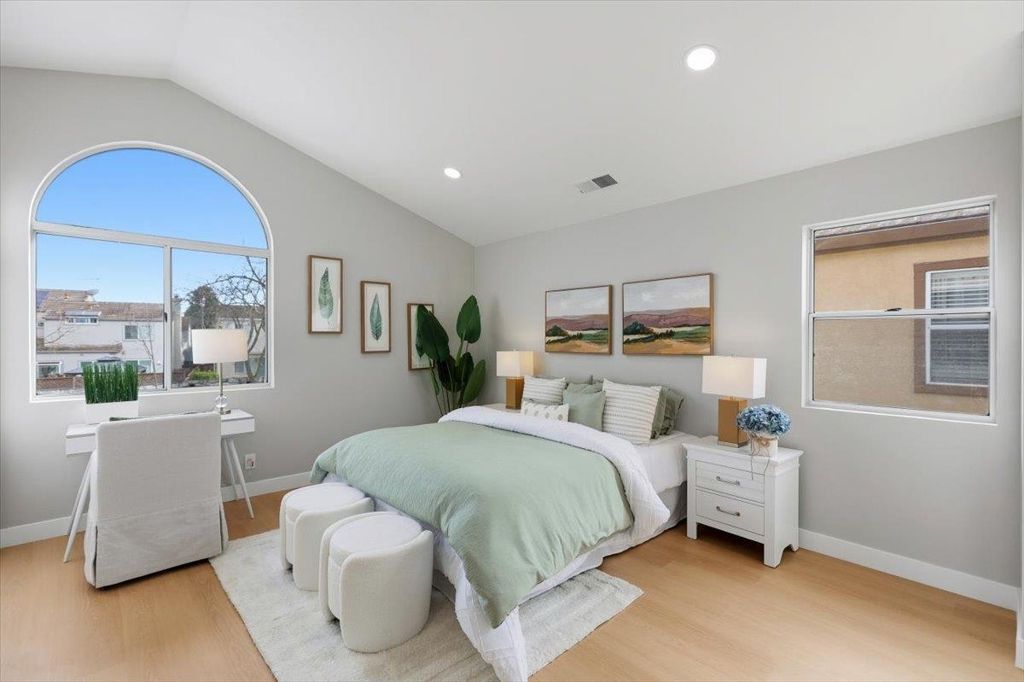 Image 40 of property listing at 1274 1274 Elkwood Dr, Milpitas, CA 95035