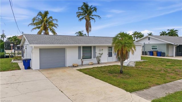 4425 N Canal CIR, North Fort Myers, FL 33903