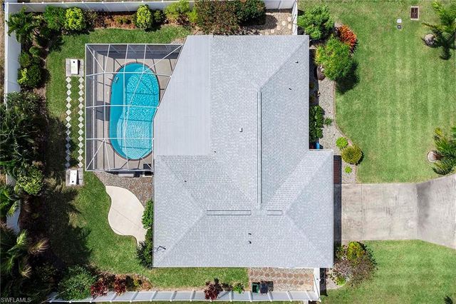 918 SE 28th TER, Cape Coral, FL 33904