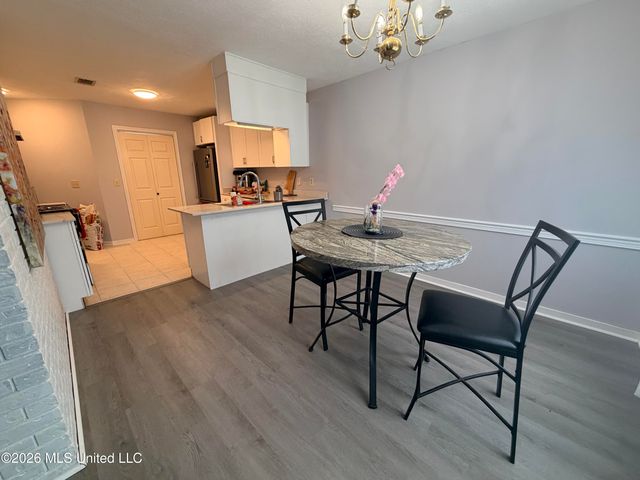 19 Ashland Avenue, Brandon, MS 39047