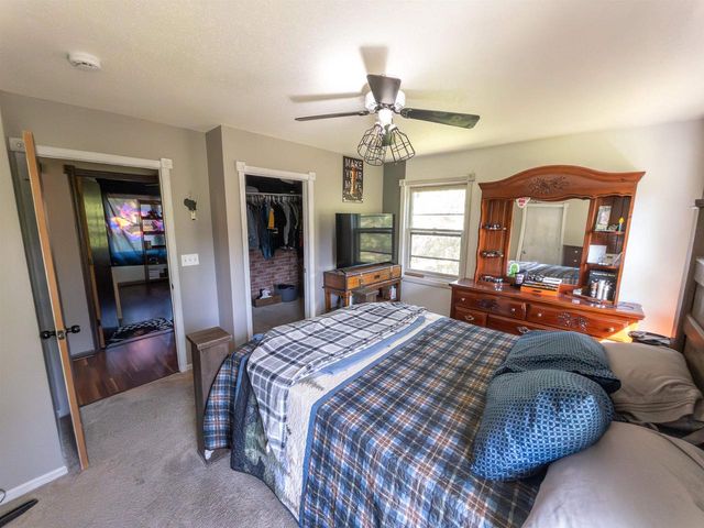 W7961 County Rd E, Oxford, WI 53952