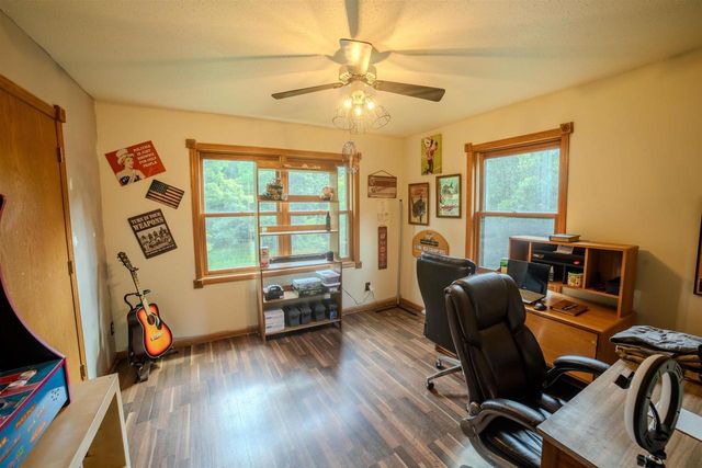 W7961 County Rd E, Oxford, WI 53952
